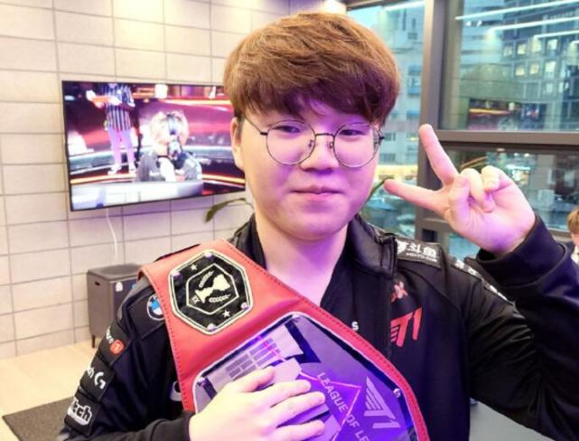 又能在关键 又能在关键