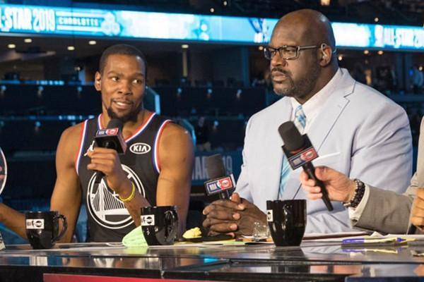 不仅依赖于 不仅依赖于