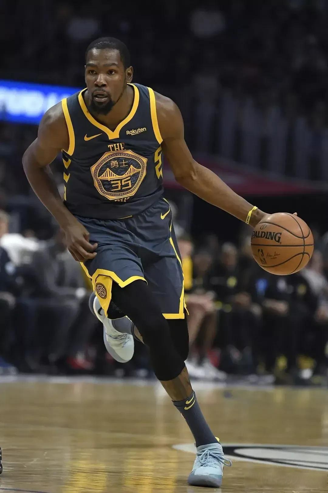 这些动作叠 这些动作叠